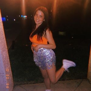 Meet your Posher, Nikki